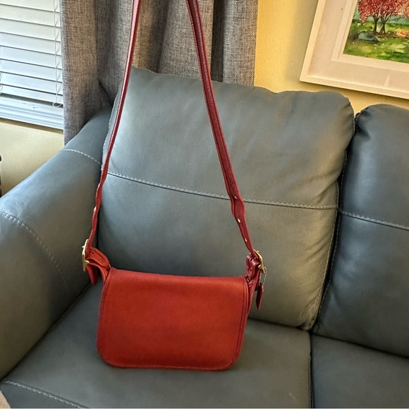 Coach Vintage Legacy Patricia in Red - Picture 2 of 14